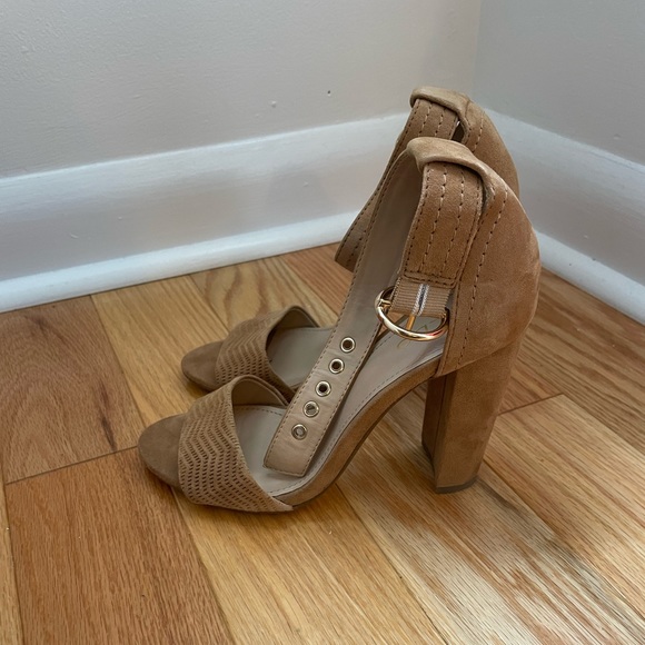 Tan, suede block heel pumps - Picture 2 of 3